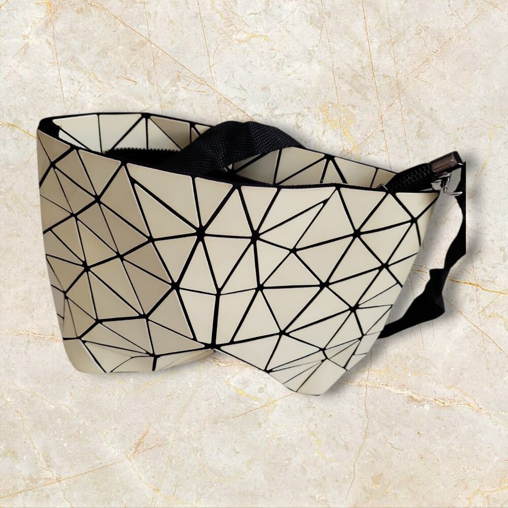 Geometric Folding Triangles Crossbody Bag – Glossy Beige Triangular Panels - Picture 7 of 8